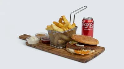 Megatäyslihahampurilainen