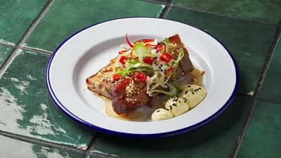 Crispy pork belly "Moo Krob"