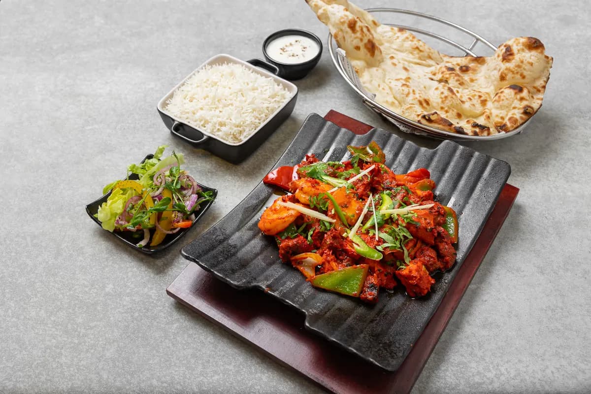 Tandoori Chef’s Special + Valitse Juoma