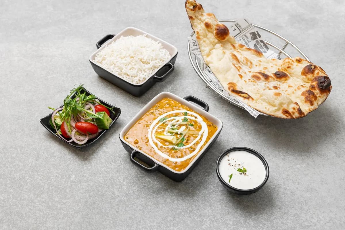 Dal Makhani + Pepsi max 0.33