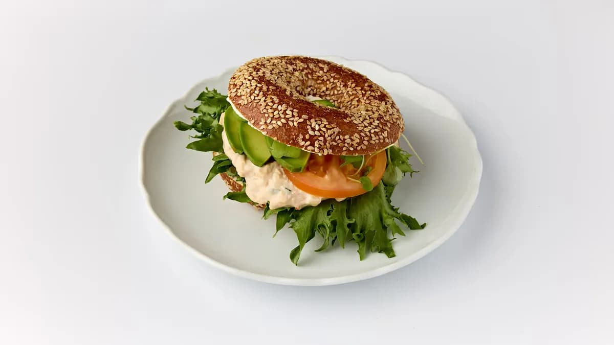 Tonnikala bagel