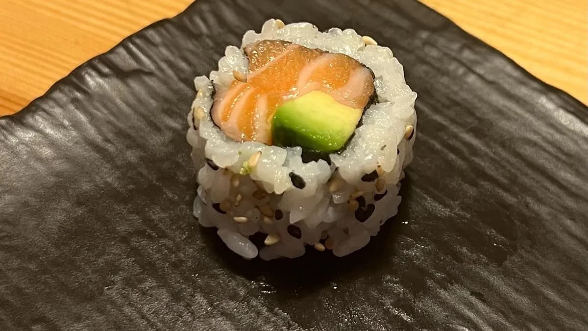 Salmon Maki