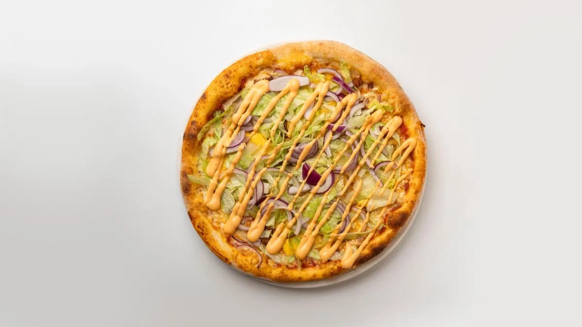 Burger pizza