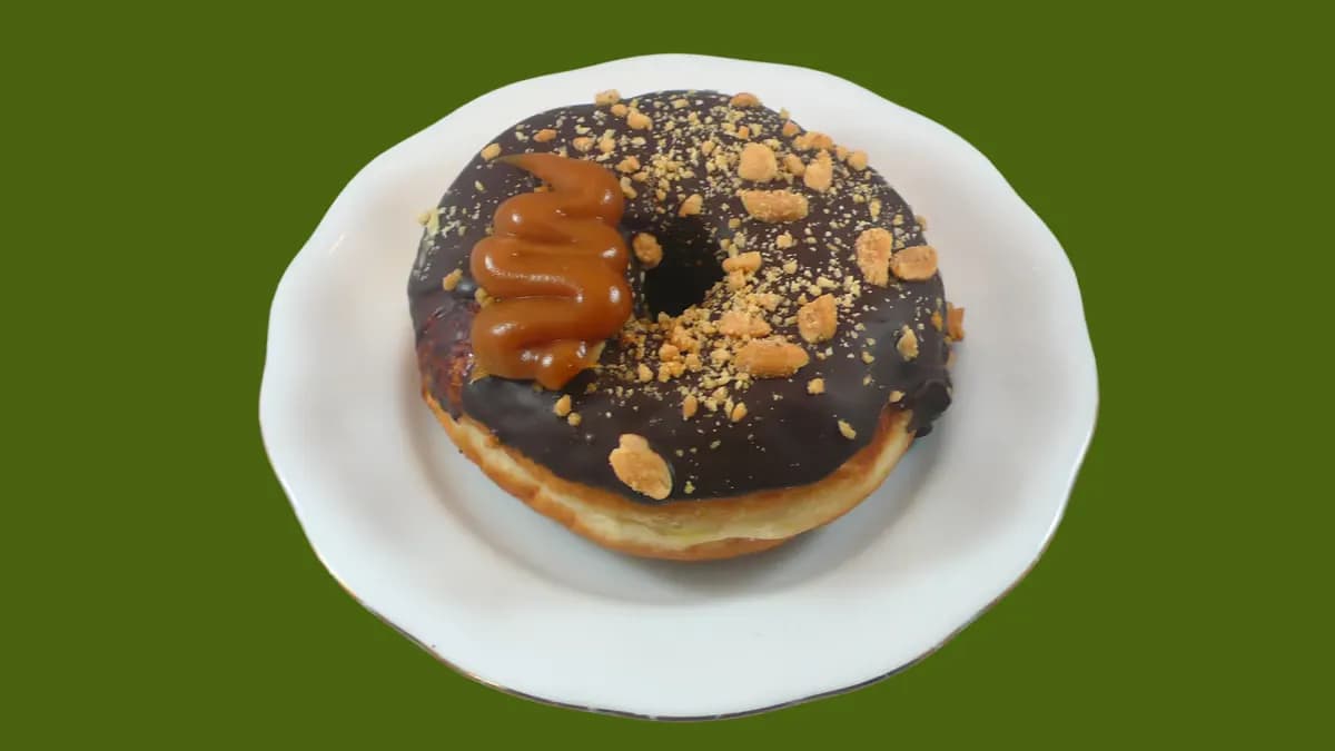 Choco Peanut Caramel 🖤🍩