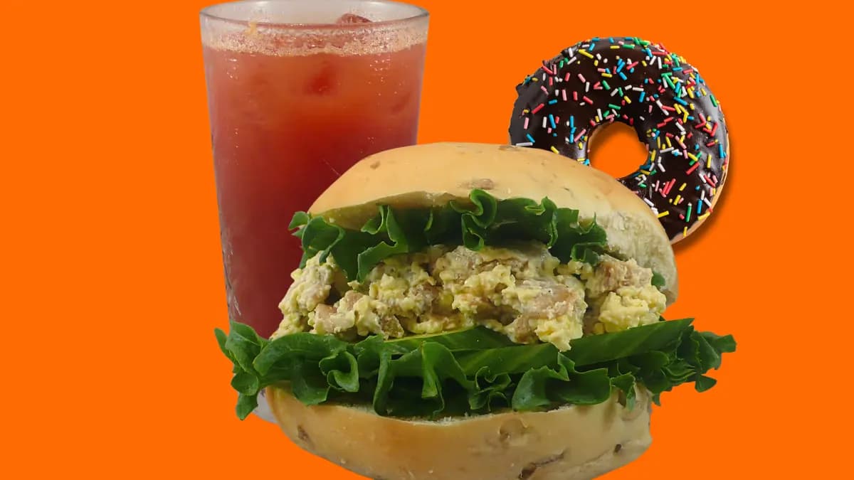 🍴🌿 Vegan Caesar Bagel Meal 🥬🍩