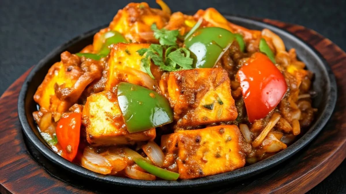 23. Paneer sizzlar (tandoori) (G,P) 🌶️