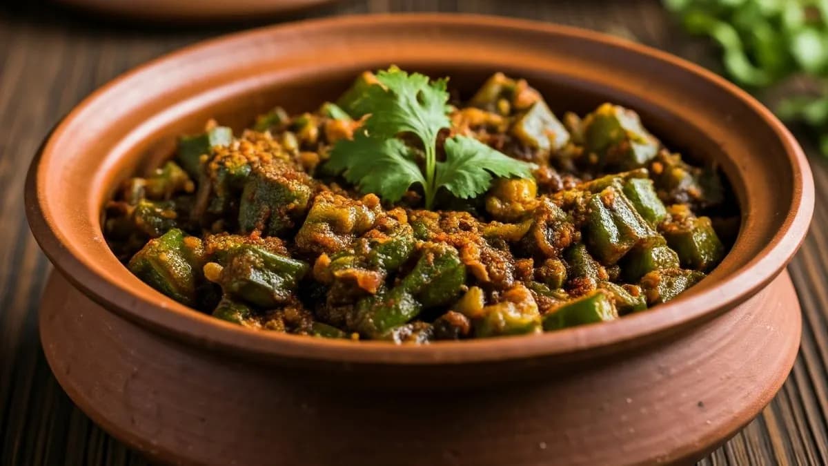 40. Bhindi Masala (L,G,P) 🌶 Vegan Possible