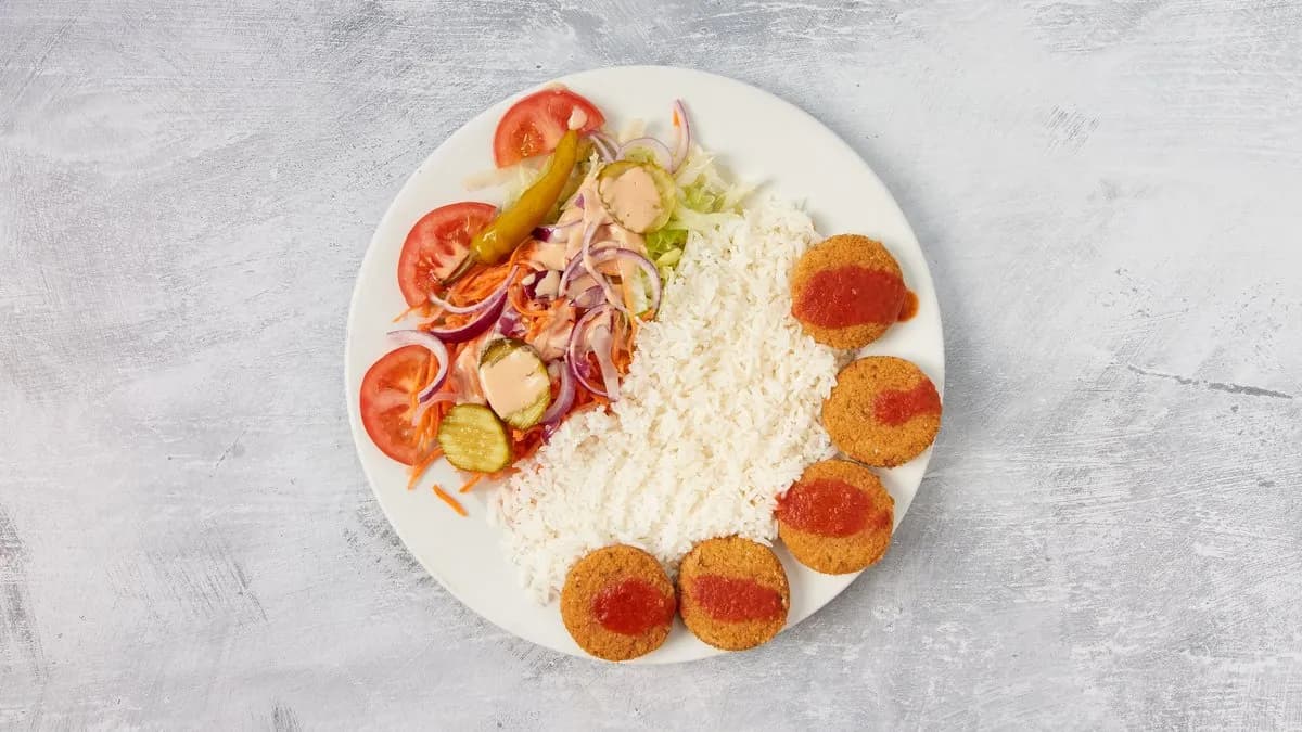Falafel riisillä