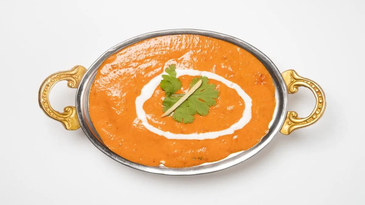 64. Prawn Makhani