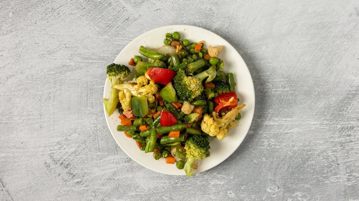 Paistettuja vihanneksia lisuke