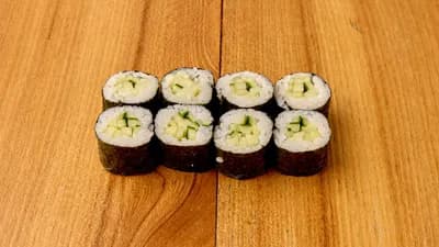 Kurkku hosomaki 8kpl 🌱