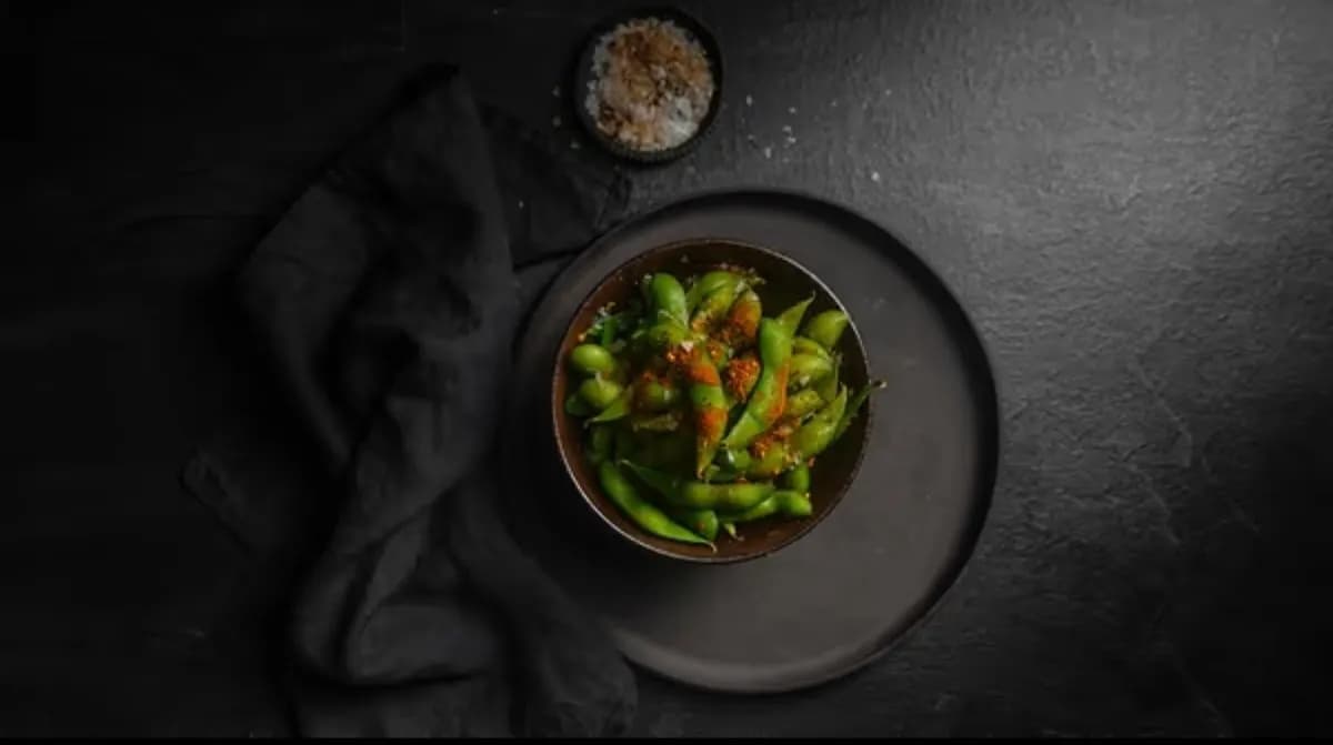 Edamame with Sea Salt 🌱