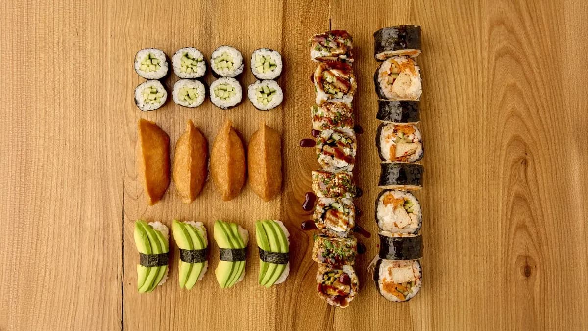 Nro 8. Vegan mix platter 32 kpl 🌱( NEW )