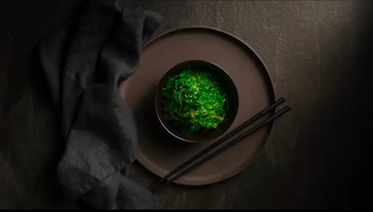 Wakame Seaweed Salad 🌱