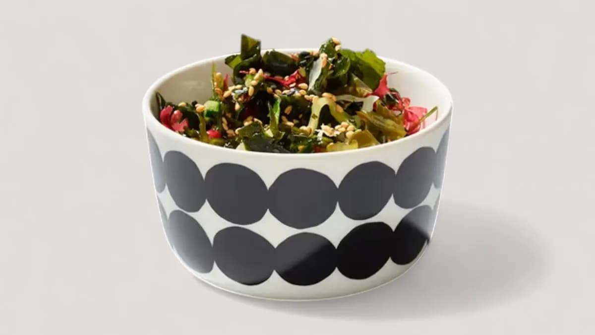 Wakame salad