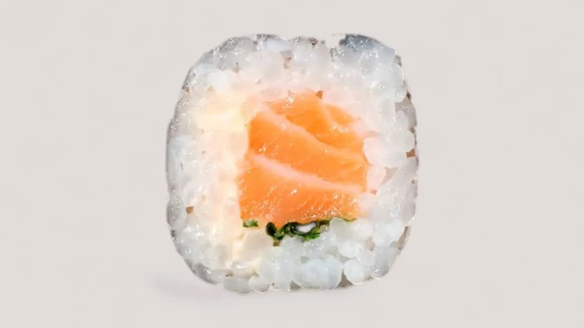 Spicy salmon maki 10 pcs