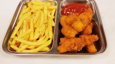 LASTEN CHICKEN & CHIPS