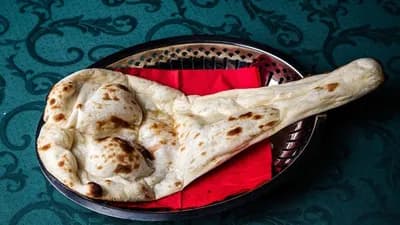 BUTTER NAAN