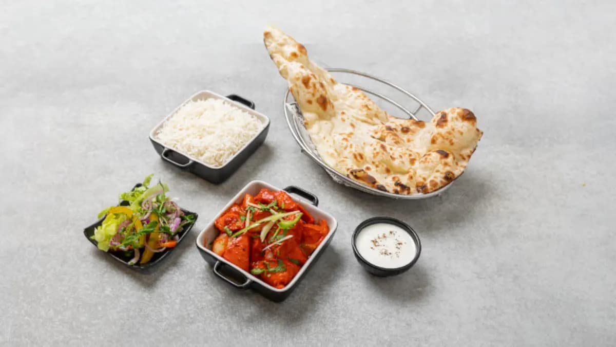 Chicken Tikka Big portion (L,G) (medium spicy)