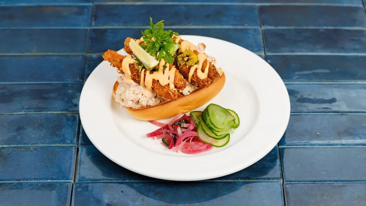 Shrimp N Lobster Roll