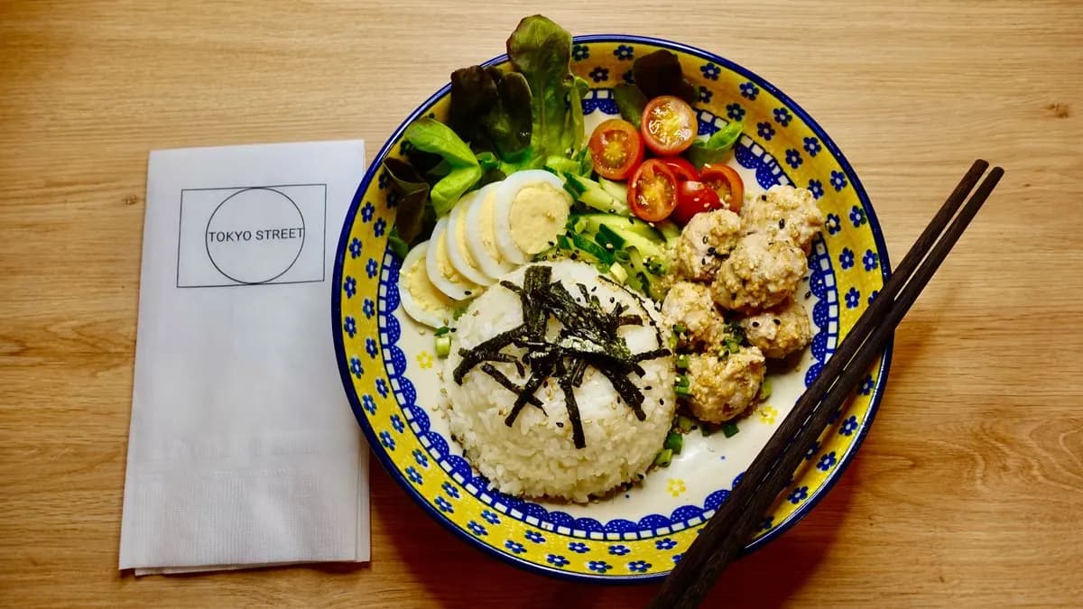 Chicken FIllet with Rice and Salad
