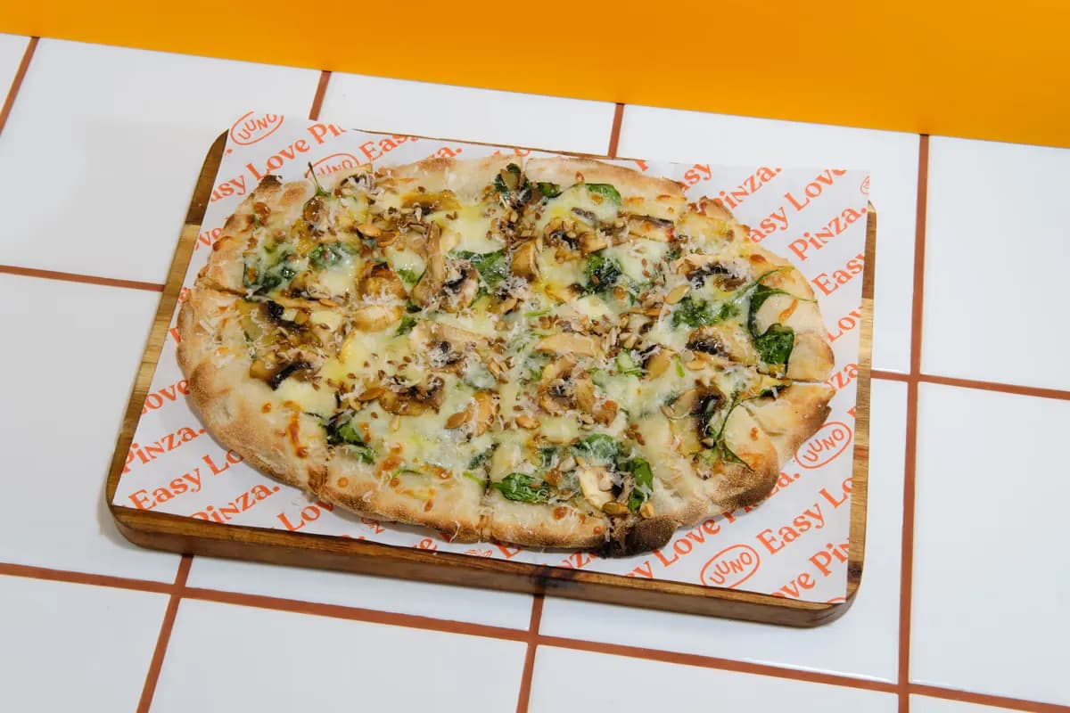 13. Valkosieni (valkoinen)