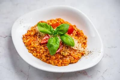 RISOTTO POMODORO E SCAMPI (L)