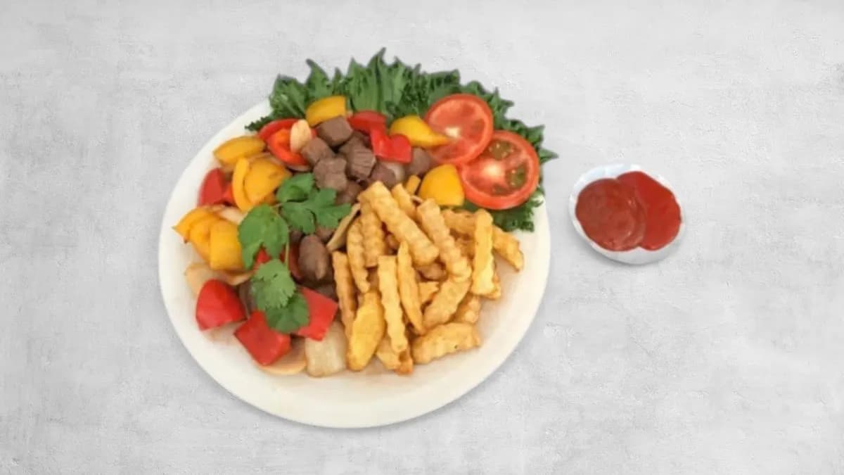 Bo luc lac - special beef with fries