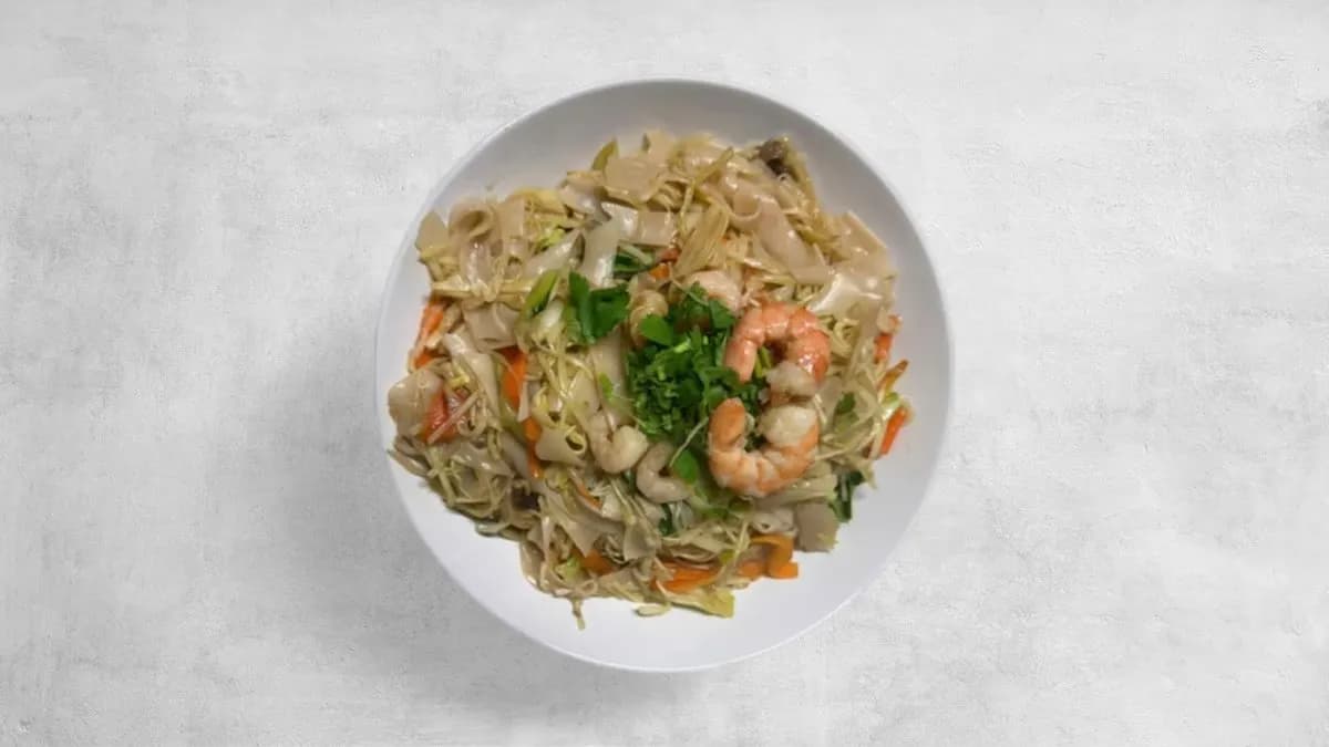 Fried rice with shrimps