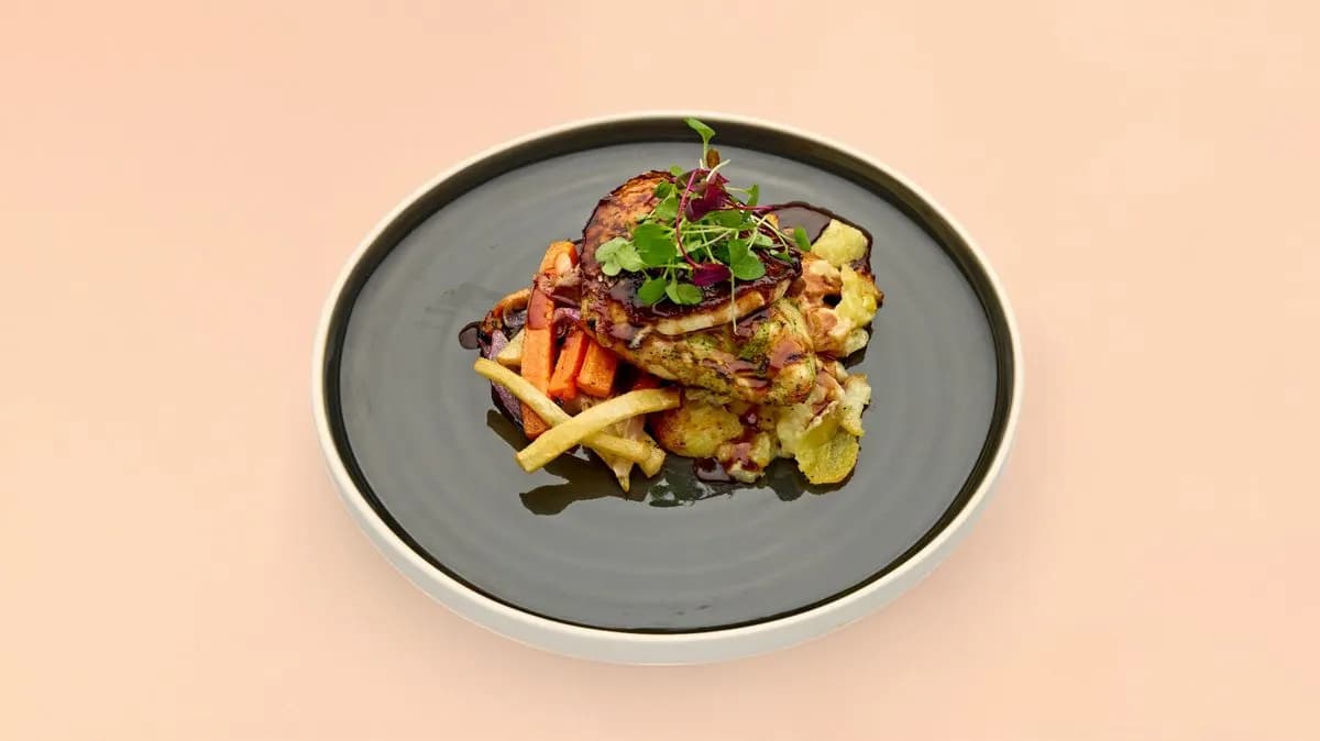 Hiiligrillattua kanan rintaa