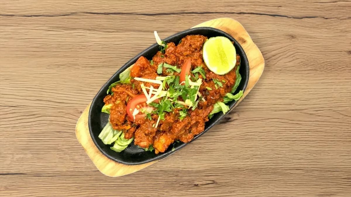 18. LAMB TIKKA (G)🌶