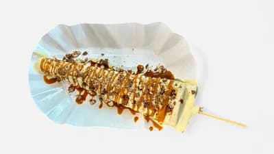 Suklaakuorrutteinen vohveli