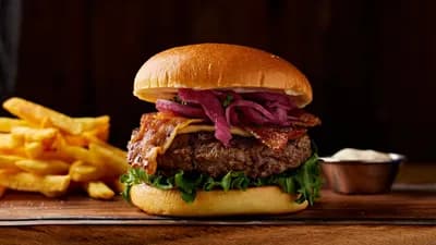 BLUE BEEF BURGER (LF)